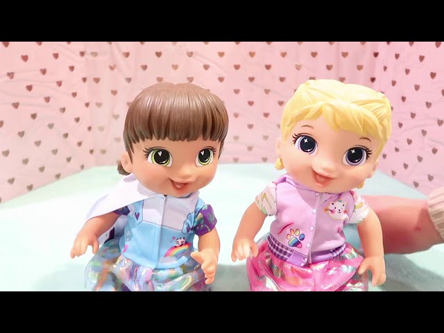 UNBOXING TINYCORNS BABY ALIVE Doll