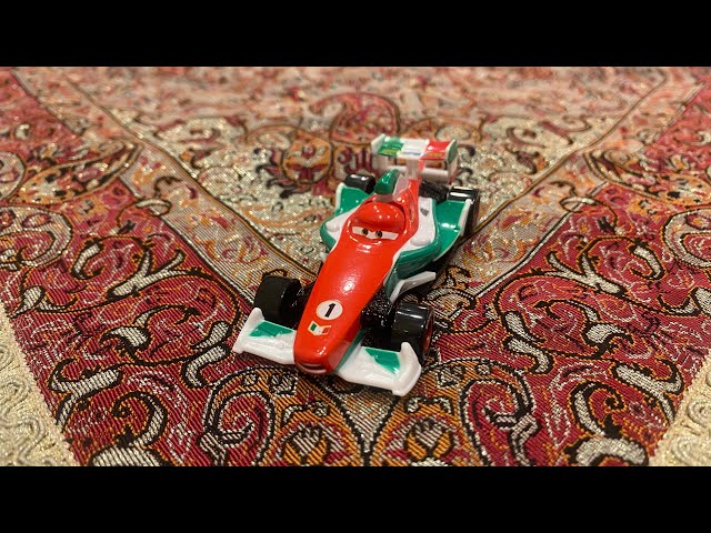 Disney Pixar Cars 2 Diecast Interview Francesco Bernoulli (Italian Racer Number 1)