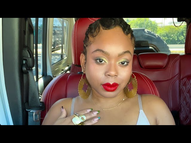 ⁠Trying @LauraGellerBeauty powder foundation | Aquila Sky Car Makeup