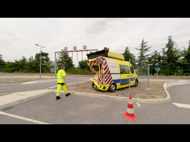 En immersion avec un patrouilleur autoroutier - Une expérience en 3D et 180°