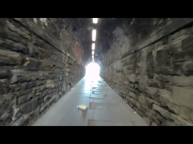 VR180° Light at the end of a dirty tunnel - industrial soot