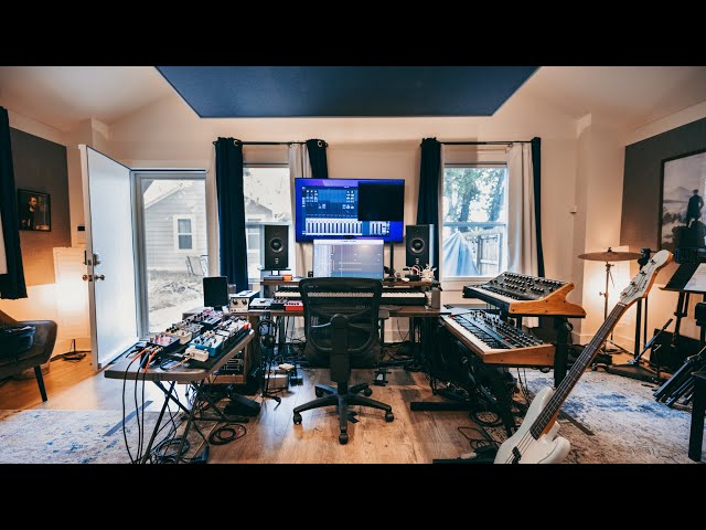 COMPOSER Home Studio Setup 2023 | Austin Fray (studio tour)