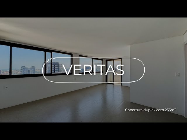 Apartamento duplex com 4 quartos na praia de Torres/RS.