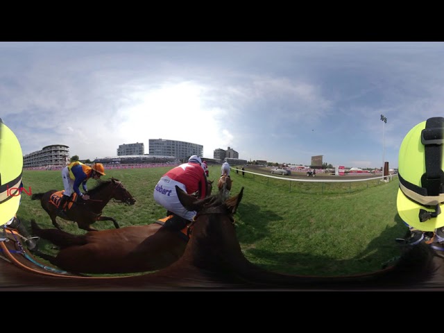 360video: race the ING Steeple Chase from Jockey's POV inf front of 40.000 people