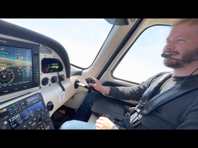 Adam’s epic first flight Cirrus SR22 Turbo at KPDK