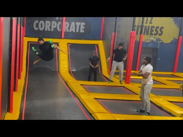 TRAMPOLINE PARK WITH THE MANDEM !!! (WITL #12)