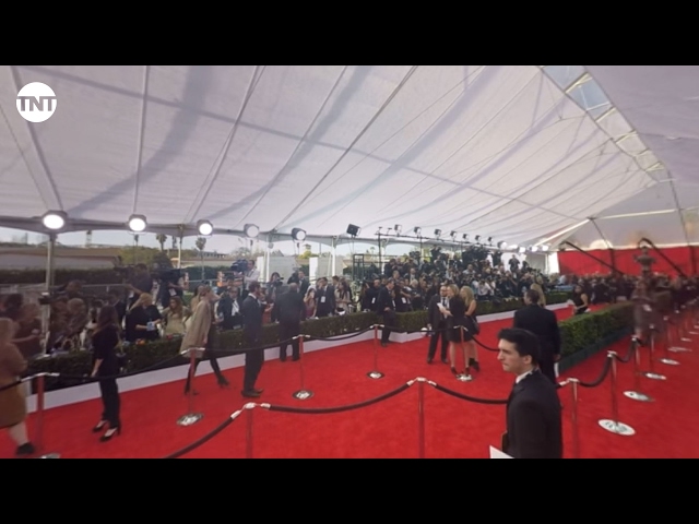 360º Video of the 22nd Annual SAG Awards Red Carpet I TNT