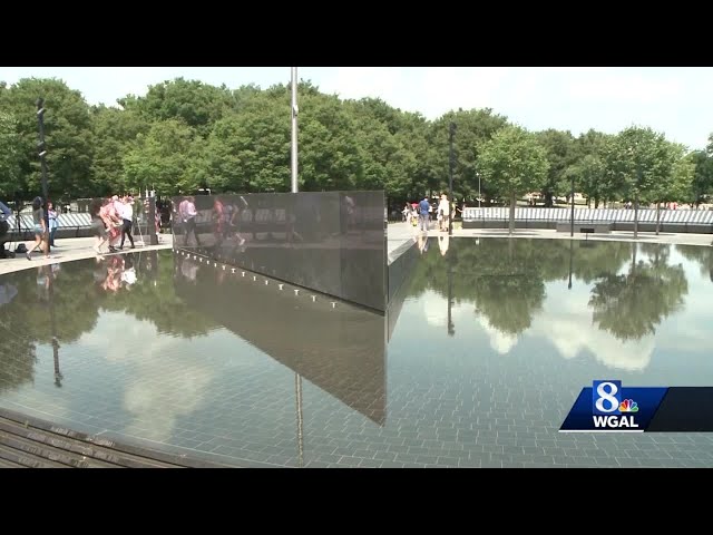 Wall of Remembrance dedicated at Korean War Veterans Memorial