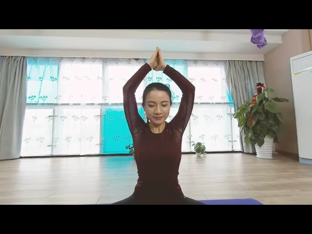 美女姐姐教你练习瑜伽 Sister beauty teaches you yoga  VR180