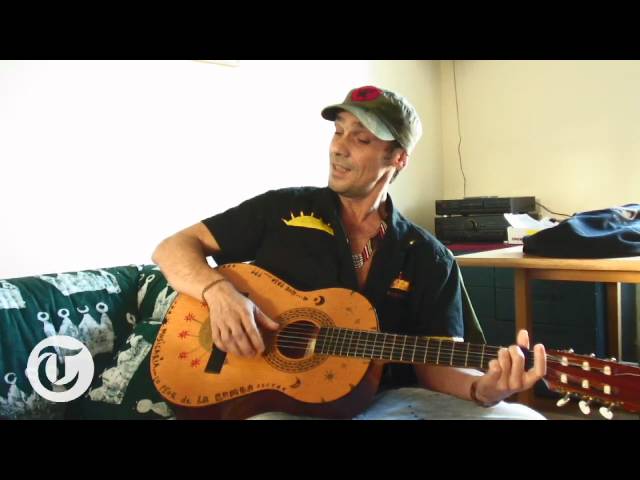 Manu Chao La Vida Es Una Tombola Live and Acoustic