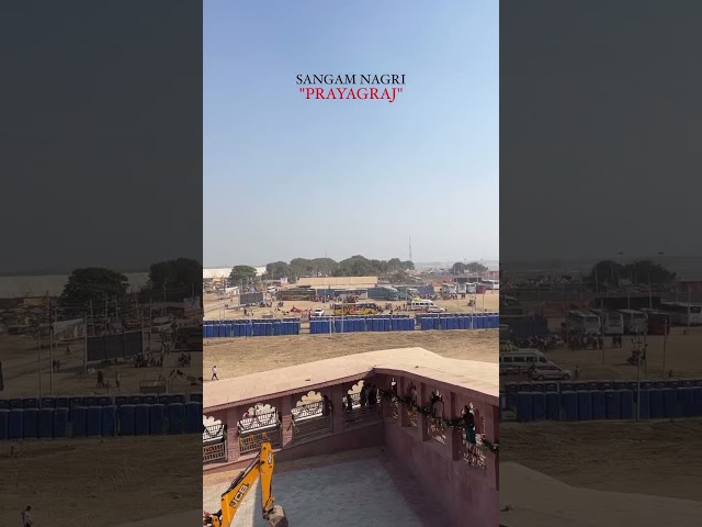 #mahakumbh2025 #prayagraj #shorts #youtubeshorts #trending #hindu #hindufestival #kumbh #travel