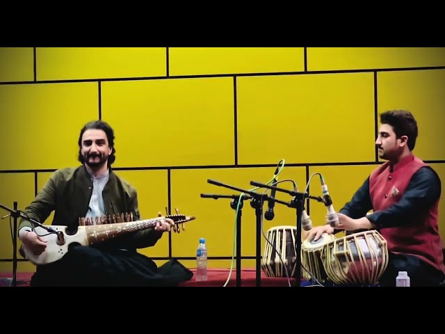 Peshawar Concert performance Song Da Loyo Loyo qudaratuno | Faiz Sakhi | with |Fayaz Sakhi |