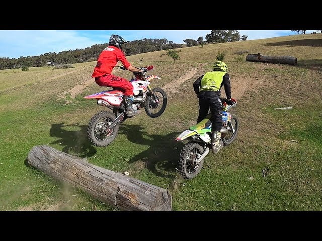 Turtle race: Tim Coleman v Chris Perry!︱Cross Training Enduro