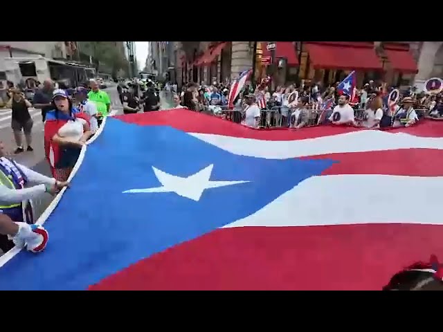 How to apply for National Puerto Rican Day Parade Scholarships