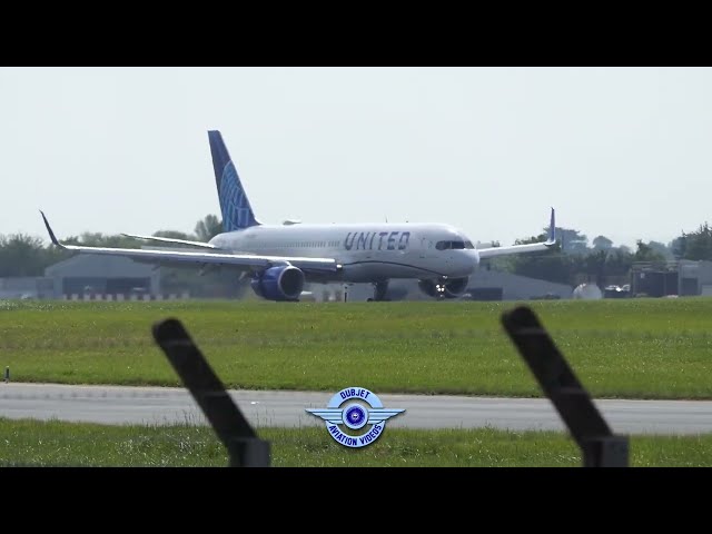 Amazing 757 Landing at Dublin Airport