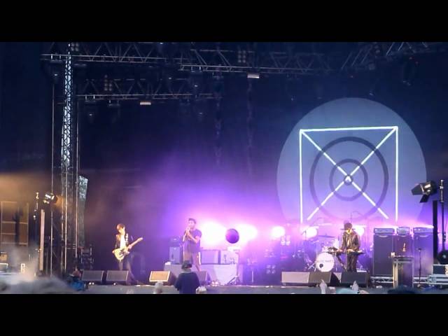 Bloc Party - Live - Peace & Love 2012