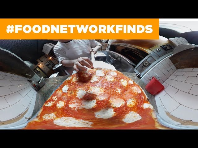 360° of New York City Pizza | The Best Restaurants in America | Food Network