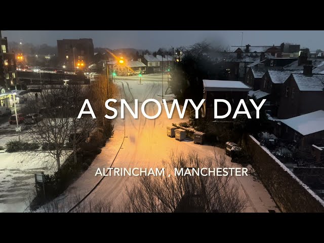 A snowy day  #altrincham #manchester #uk #snowfall #2025 #winter