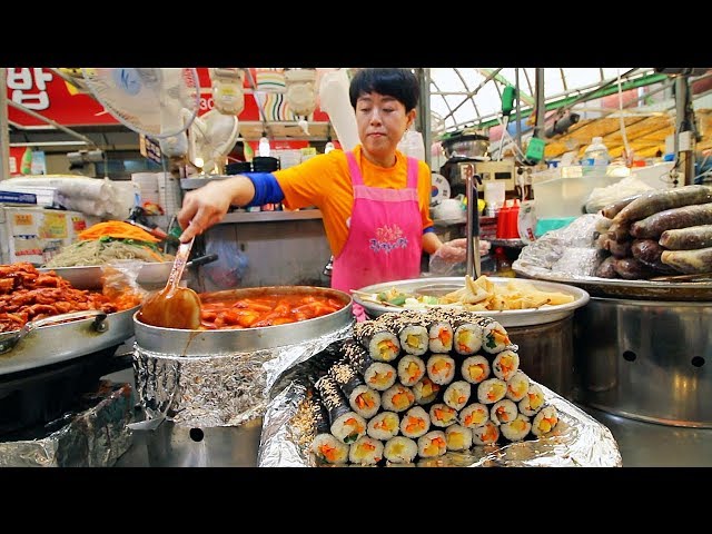 KOREAN STREET FOOD - Gwangjang Market Street Food Tour in Seoul South Korea | BEST Spicy Korean Food