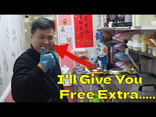 BLACK MAN ORDERS CHINESE SNACKS IN FLUENT CHINESE AND GETS FREE EXTRAS