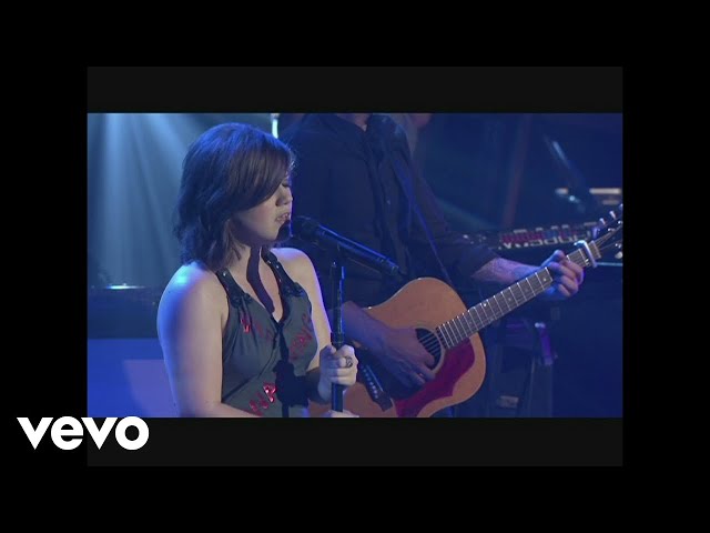 Kelly Clarkson - Because Of You (Live Sets on Yahoo! Music 2007)