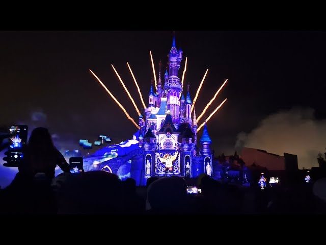 Disney Dreams at Disneyland Paris | Spectacular Nighttime Show & Magical Moments!