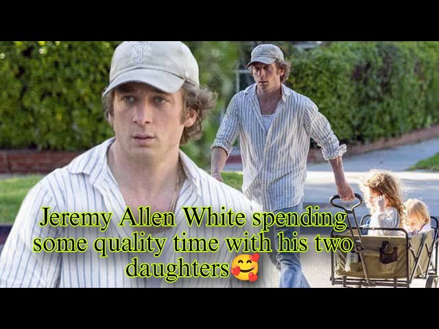 Jeremy Allen White was pictured spending some quality time | jeremy allen | info