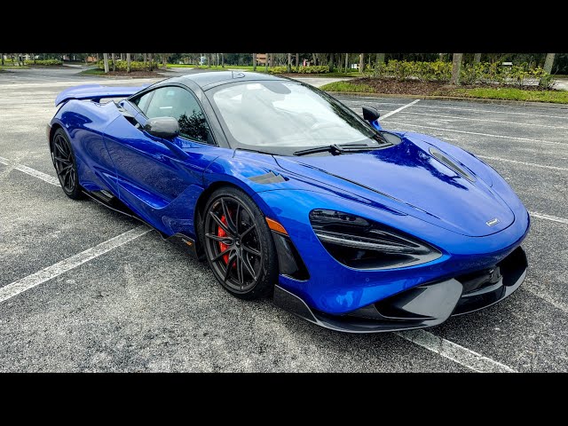 McLaren 765LT (360° video)