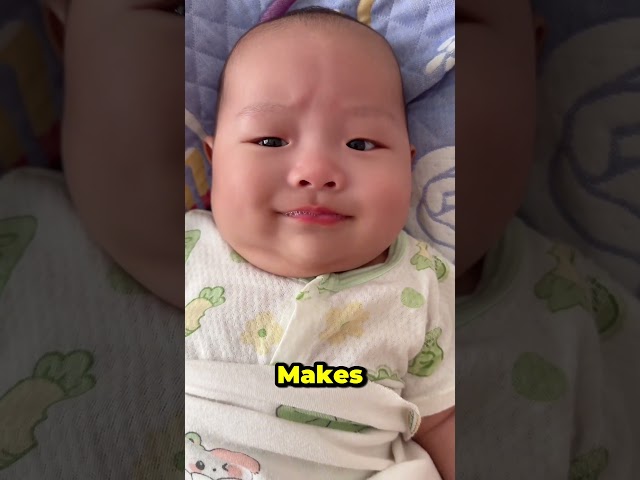 Baby's Funny Face While Pooping! 😂💩 #shorts #cutebaby #baby #cute #babylove