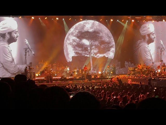 Arijit Singh live singing BEDARDAYA in Dubai 2024