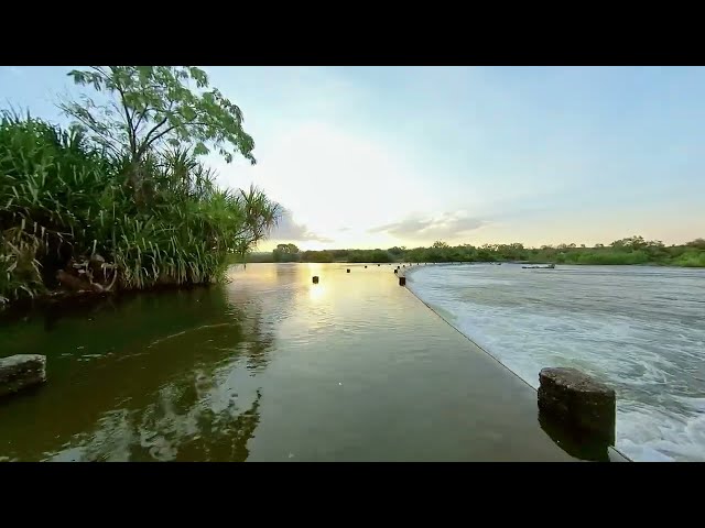 4x4 water crossing in outback Western Australia!