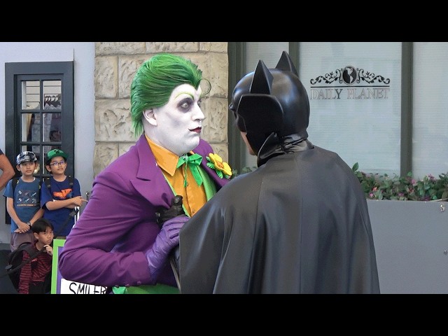 Batman vs Joker Live Show at Movie World! (2024)