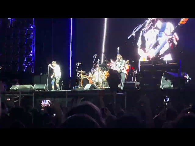 Red Hot Chili Peppers - Me and My Friends (I-Days Milano, 02/07/2023)