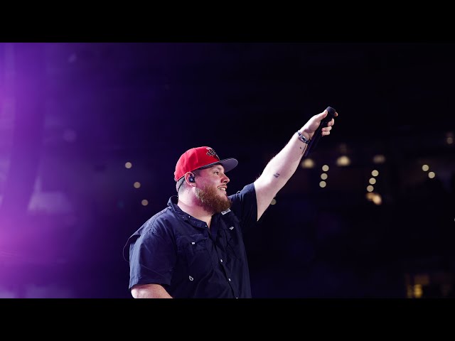 Fast Car - Luke Combs Live at Levi’s Stadium 2024-05-18 Saturday, May 18, 2024