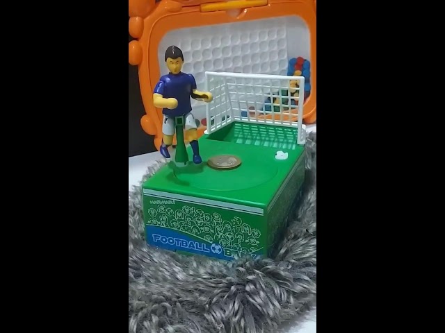 SOCCER COIN BANK #ASMR #TOYS #SATISFYING #SOUNDS