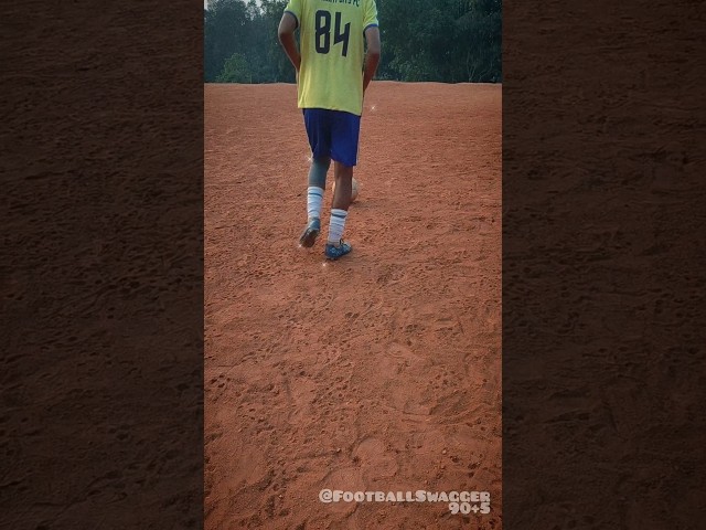 Cool And  Easy football flick up ⚽😎|@FootballSwagger90+5 #football #flickup #skills #cr7 #njr