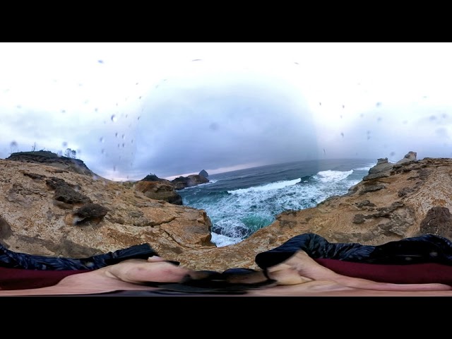 Cliffside Waves 360 Virtual Reality