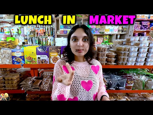 LUNCH IN MARKET | Aayu and Pihu Show