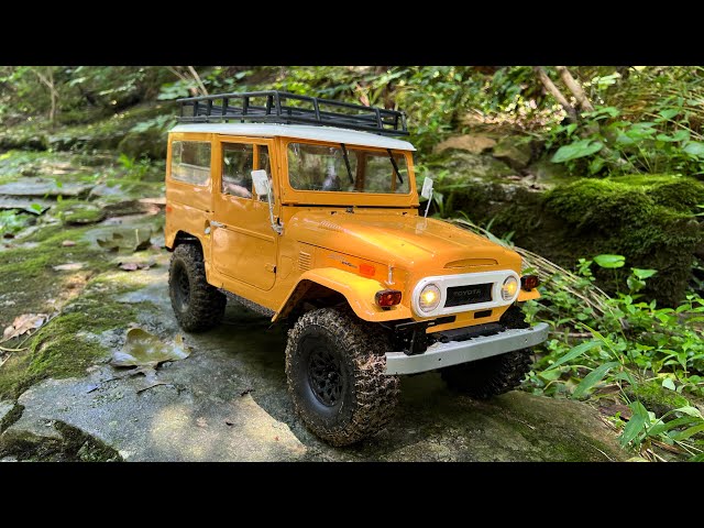 New FMS FJ40 1/10 RTR! $359 Scale truck?