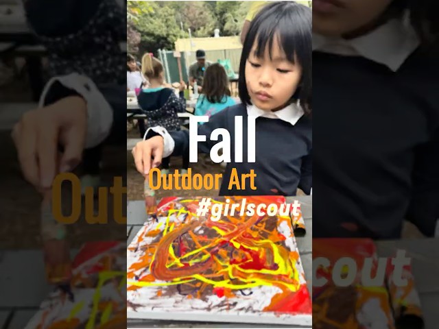 Outdoor art with Katy in Fall! #girlscouts #outdoorart #kidactivities