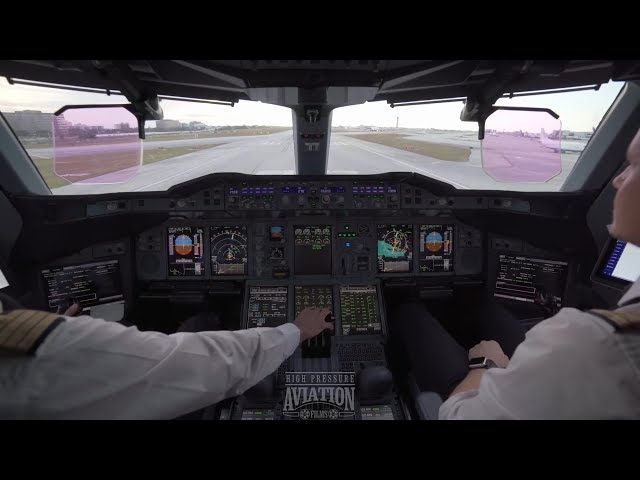 Cockpit View Takeoff/Landing of Airbus, Boeing, and Bombardier Planes (Mini Compilation)