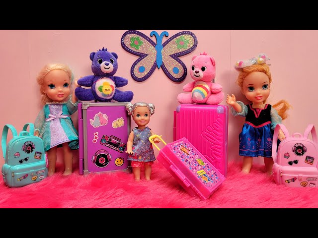 Packing for Vacation ! Elsa & Anna toddlers prepare their suitcases