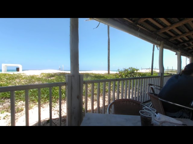 VR180 TRYP Cayo Coco with guests music playing