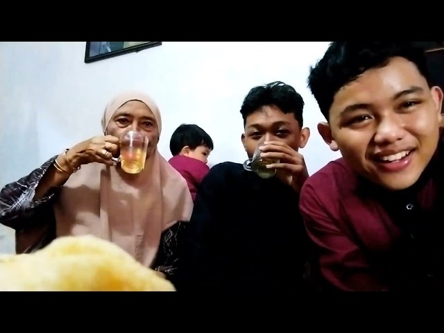 nglencer dan mukbang soto!! pergi ke jimbe bersama orang orang yentuk!