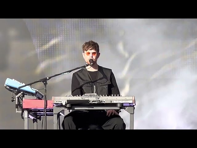 Intro + “Life Round Here” - James Blake Re:SET Chicago