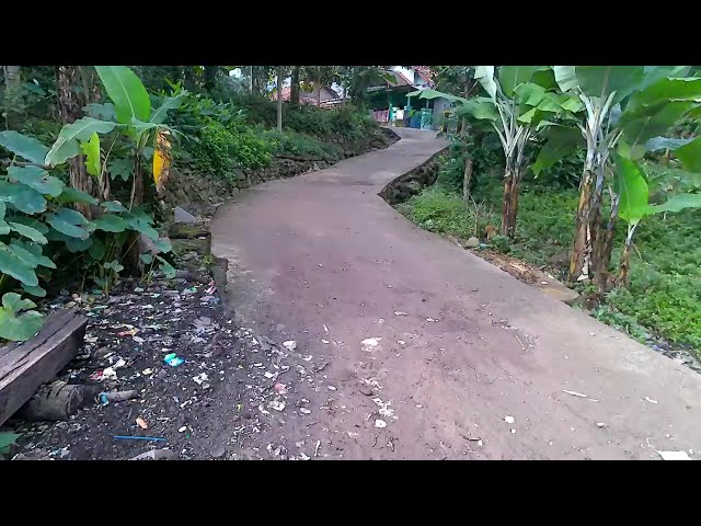 VLOG KE PEDESAAN DI KAKI GUNUNG SUKAMAKMUR  SUASAN ASRI MASIH TERASA