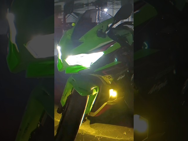 Down Shift🔥 #kawasaki #ninja #zx25r #shorts #youtubeshorts #viralshorts #trending #ninjazx25r