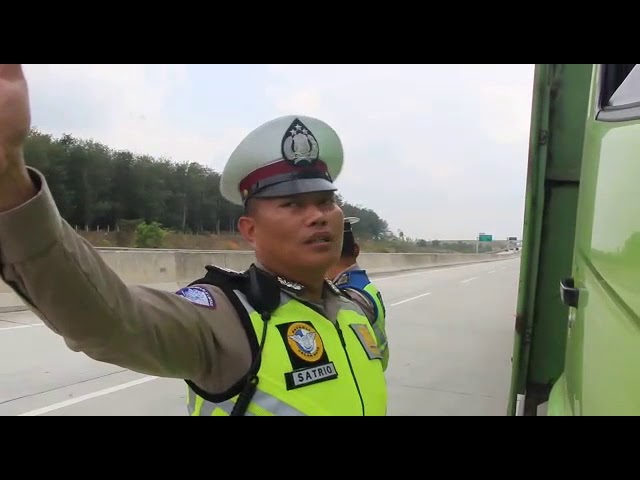 PJR Polda Lampung Terus Berupaya Menekan Kecelakaan Lalu Lintas di Jalan Tol Trans Sumatera