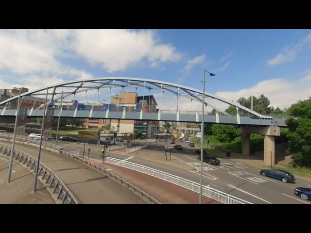 VR180° Supertram over bridge, Sheffield, #Shorts