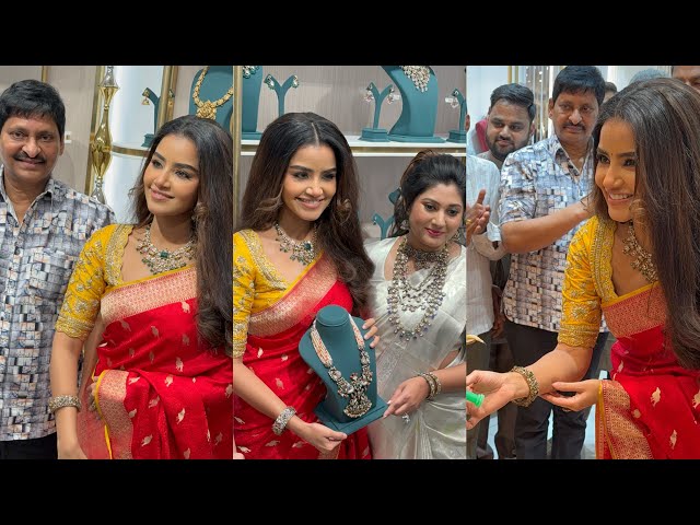 Heroine Anupama Parameswaran Grand Opened BHAMA EMPORIO At Jublihills Checkpost | Sv Krishna Reddy